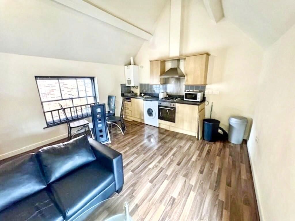 Property photo 3 of 7