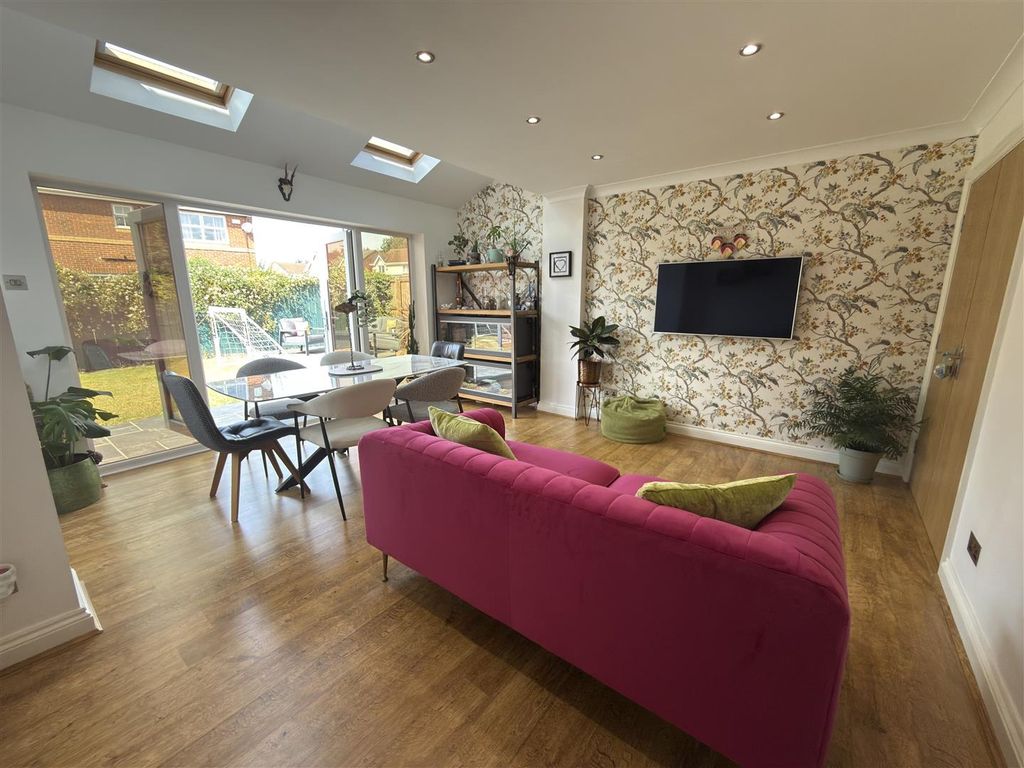 Property photo 2 of 14 Dining Room/Family Room