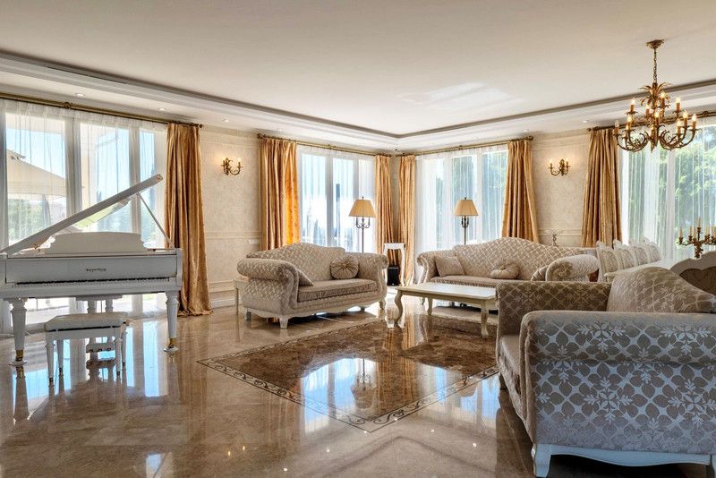 Property photo 3 of 54