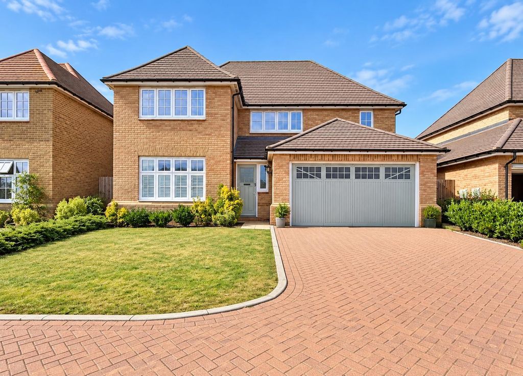 Property photo 1 of 29 E08E3E9B-9Ded-49C7-8F83-Ec7308399Aed.Png