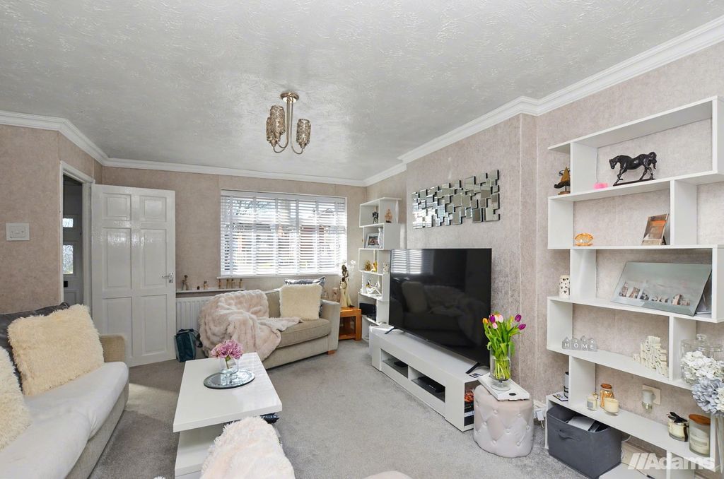 Property photo 3 of 21