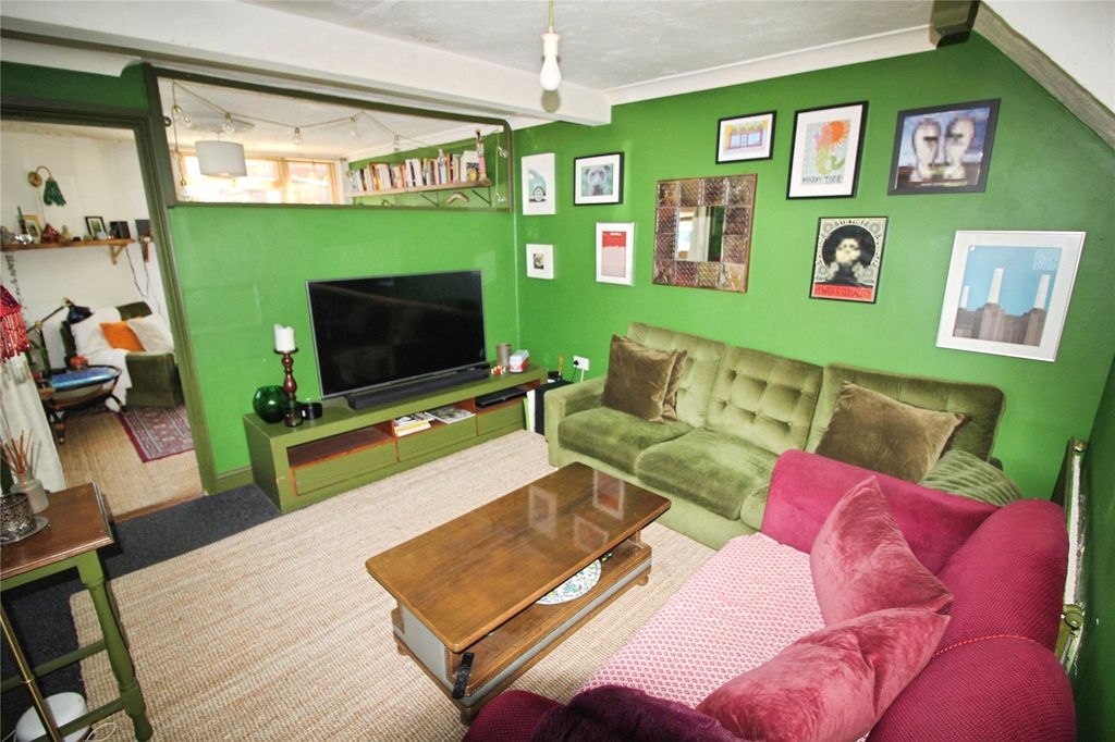 Property photo 2 of 12 Picture No. 03