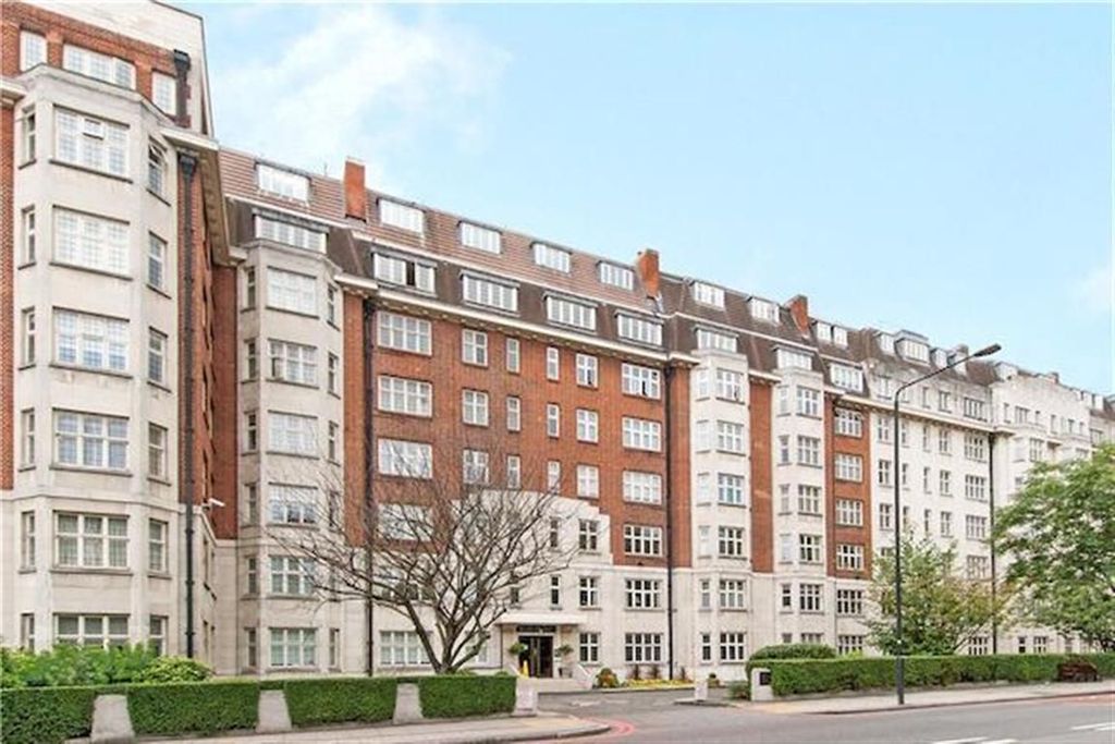 Property photo 2 of 3