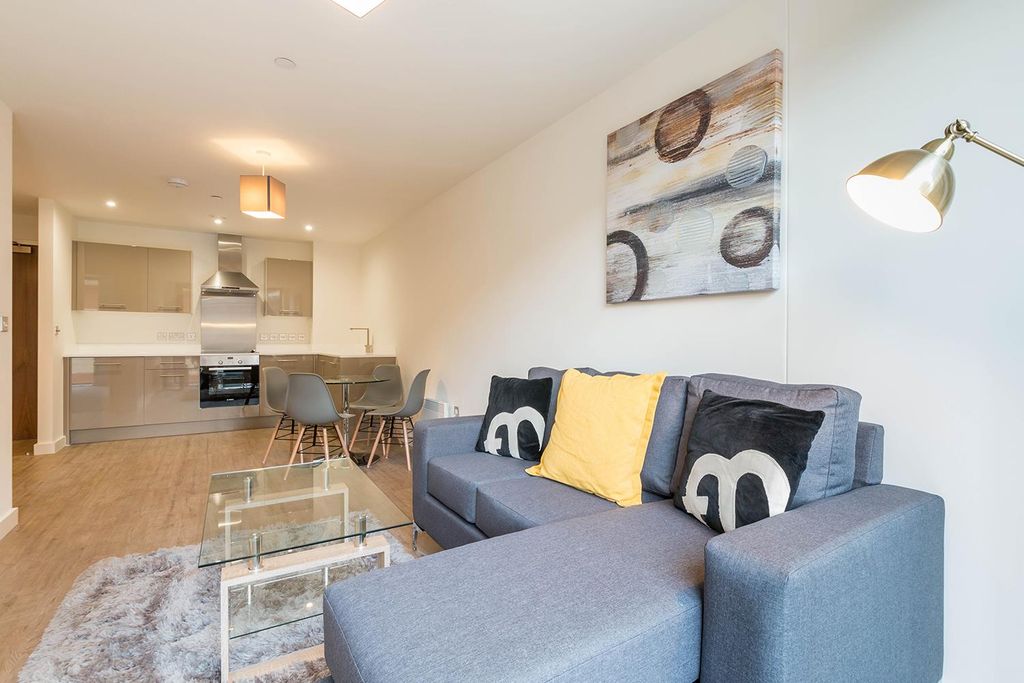 Property photo 2 of 14 Living Room