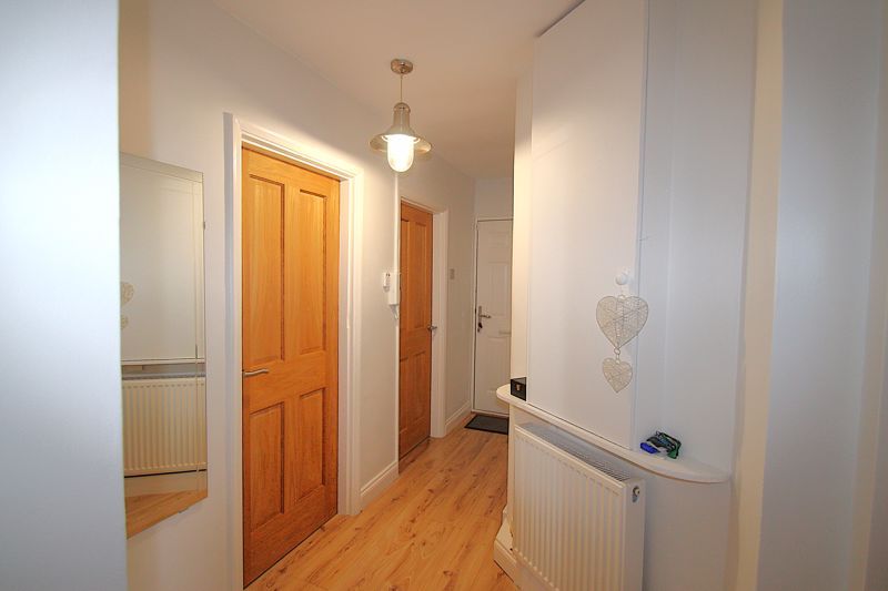 Property photo 3 of 10 Photo 1