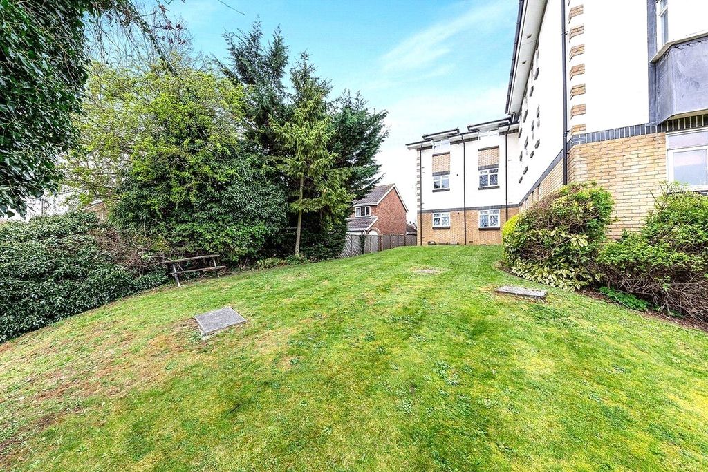 Property photo 2 of 8 Picture No. 04