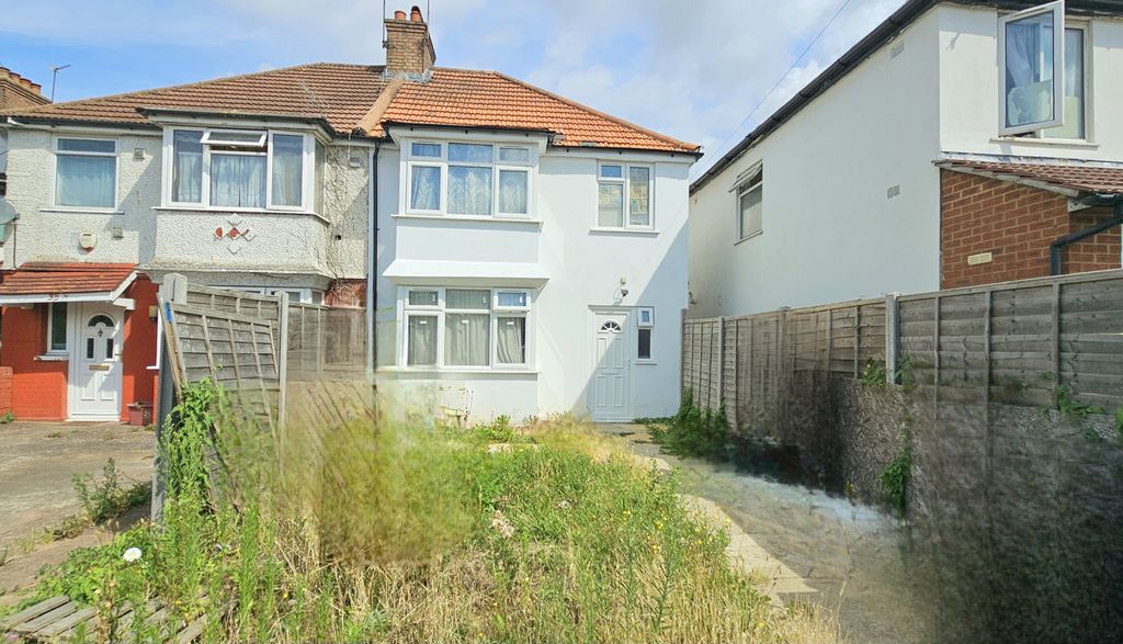 Property photo 2 of 6