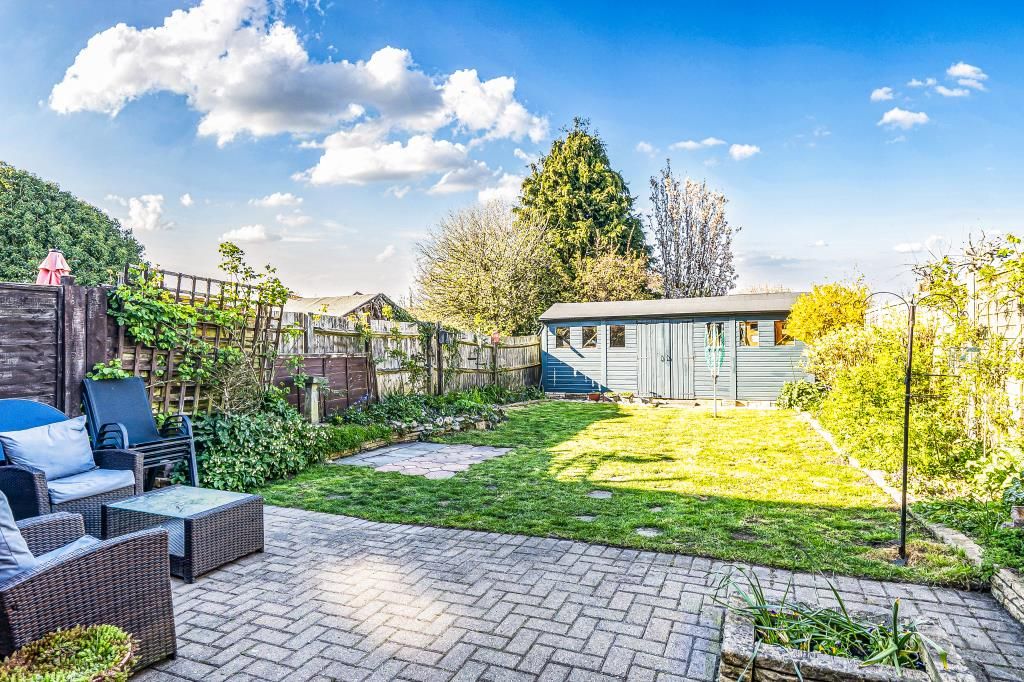 Property photo 2 of 23 Garden