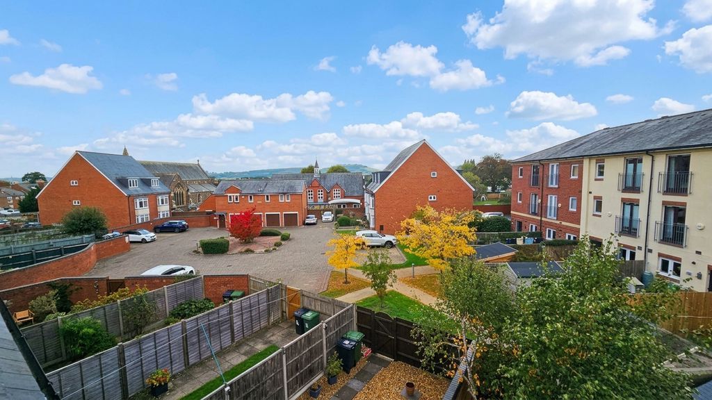 Property photo 2 of 18 Photo 20