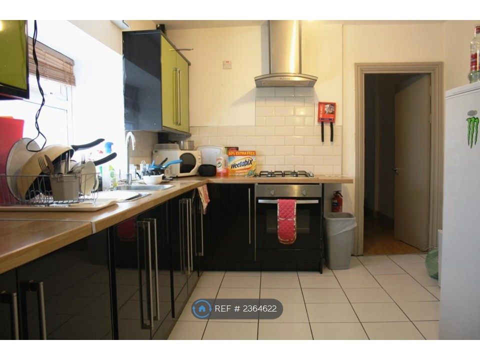Property photo 2 of 6