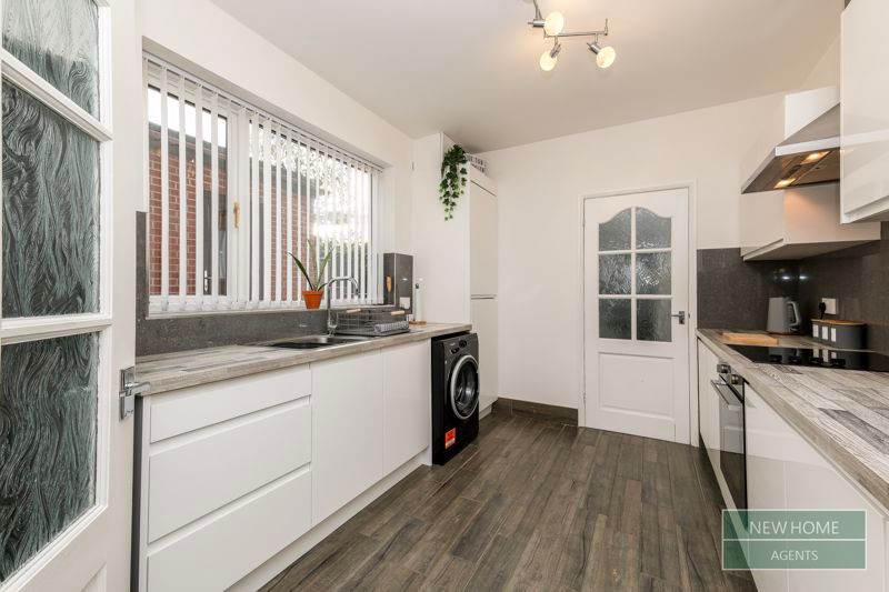 Property photo 2 of 17 Photo 11