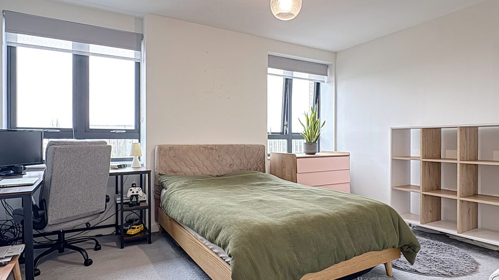 Property photo 3 of 20 Photo 3