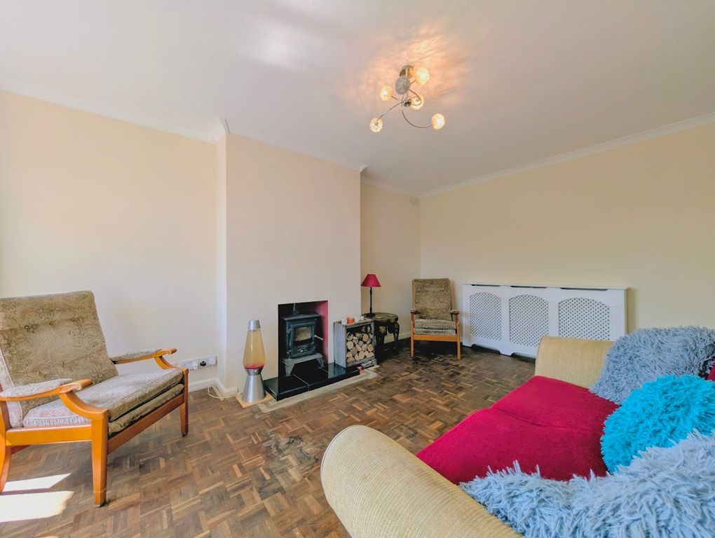 Property photo 2 of 16
