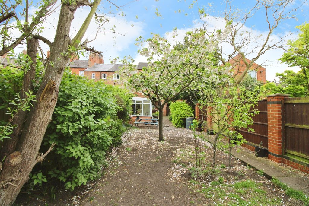 Property photo 2 of 21 62A73B28-Img_2313.Jpg