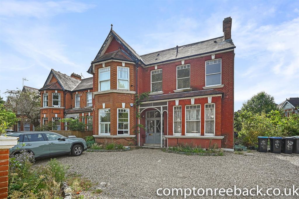 Property photo 3 of 9 Cr - Walm Lane - Ext.Jpg