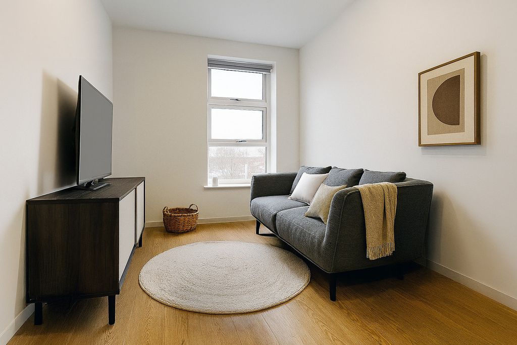 Property photo 1 of 6 1