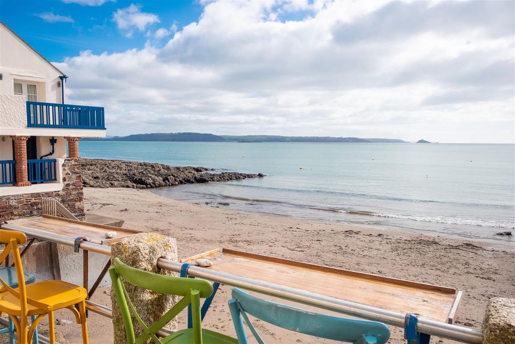 Property photo 3 of 23 Parry_Devonport_Pub-34.Jpg