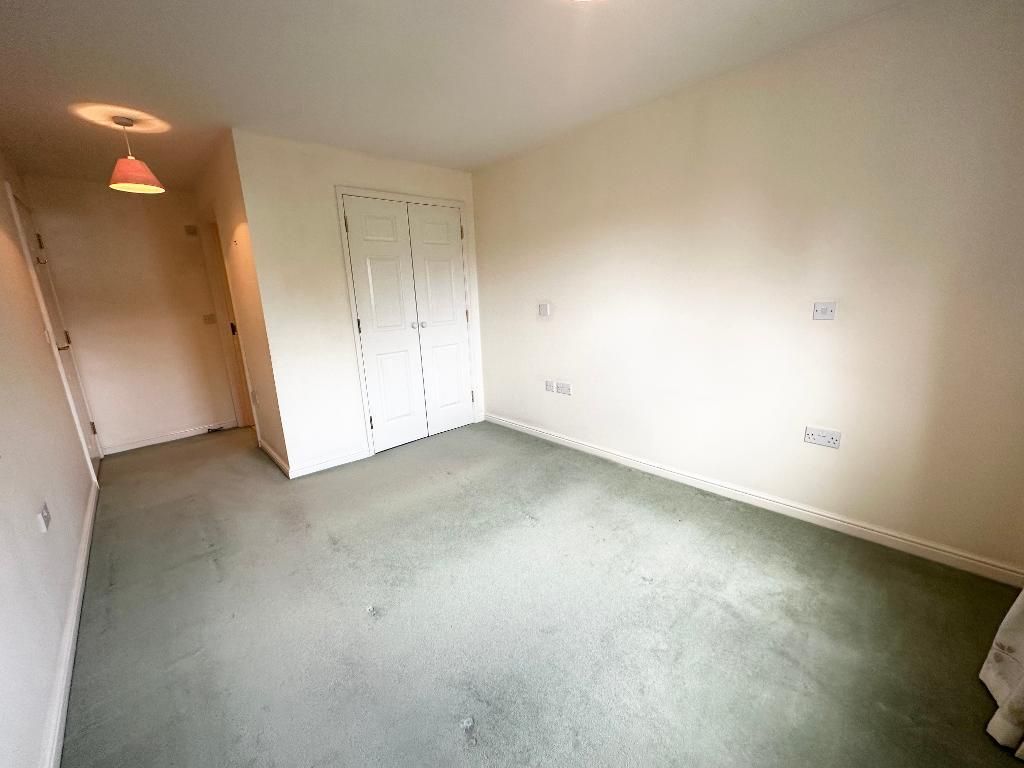 Property photo 3 of 11 Photo 3