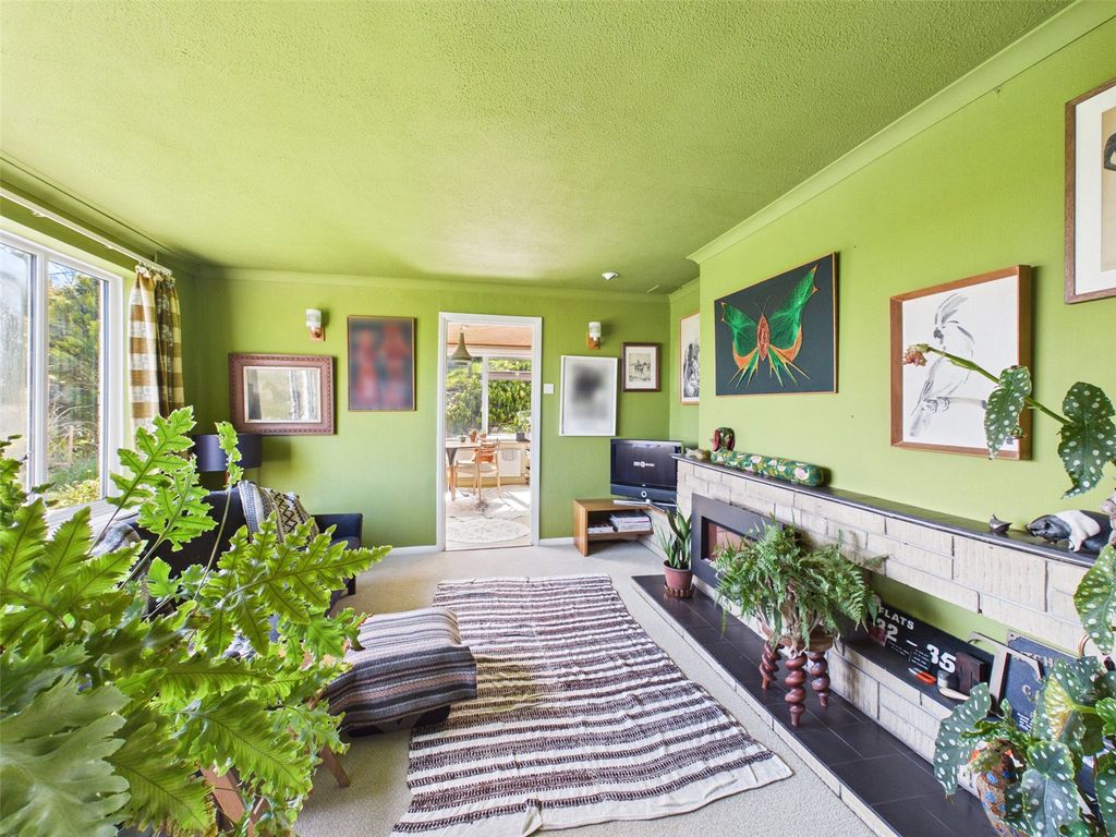 Property photo 2 of 20 Picture No. 35