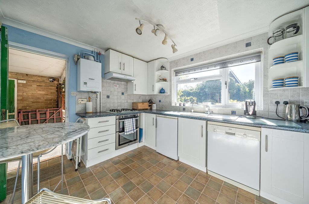 Property photo 3 of 19 1348387-5-68Bb103...