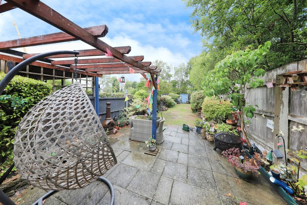 Property photo 2 of 16