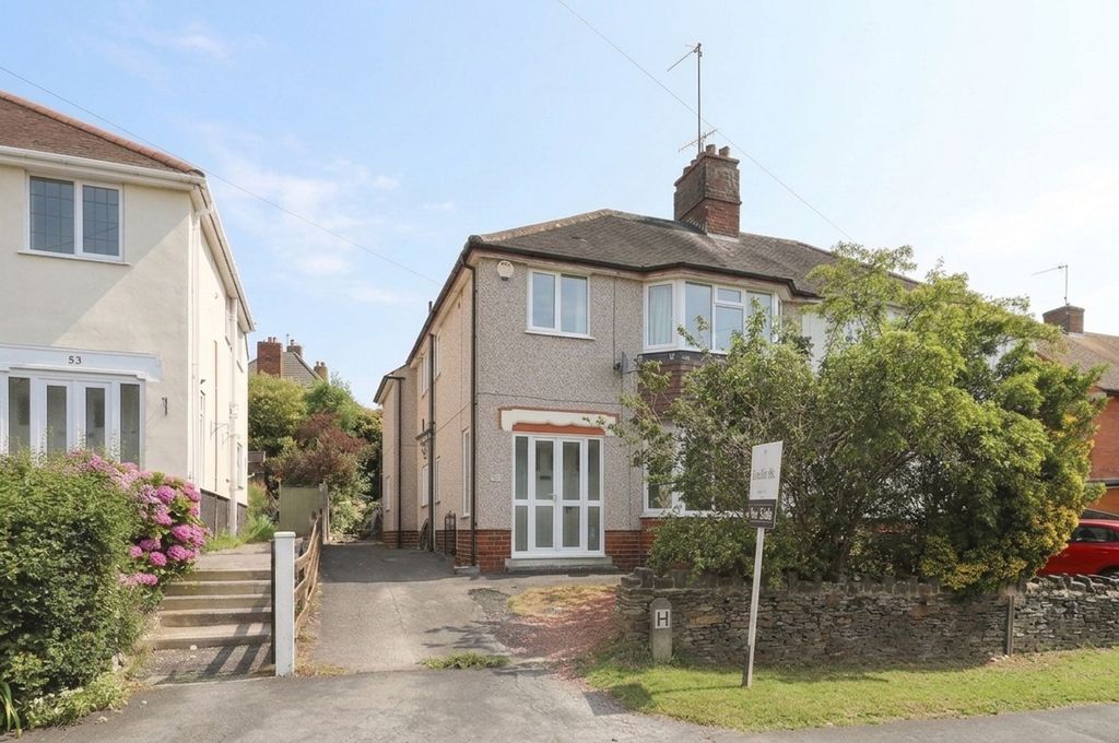 Property photo 1 of 21