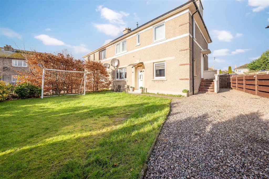 Property photo 1 of 36 Dsc02393-Hdr.Jpg