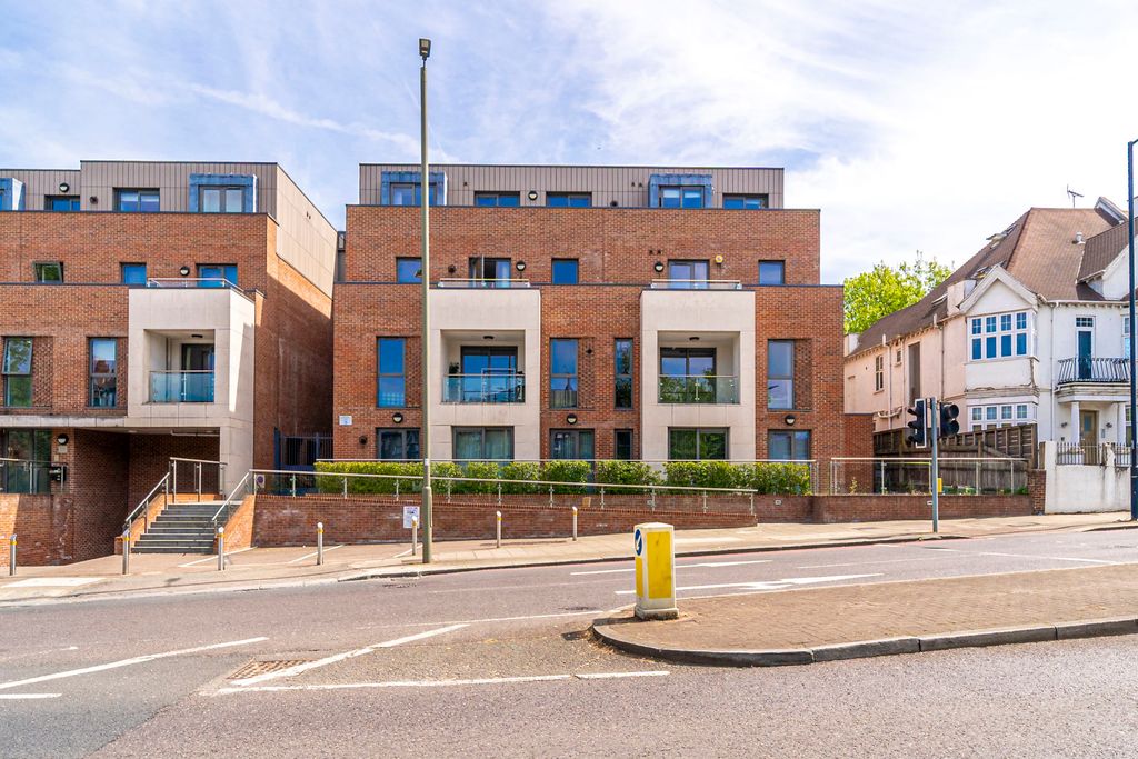 Property photo 1 of 15 Ndb00859