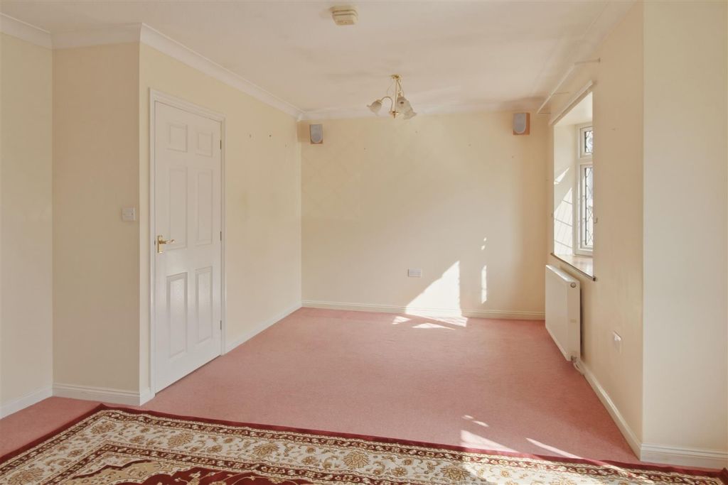 Property photo 3 of 19 Img_4512.Jpg