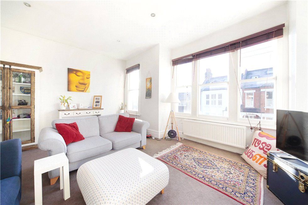 Property photo 3 of 10