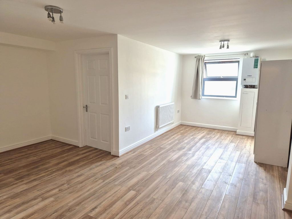 Property photo 2 of 10 Gallery