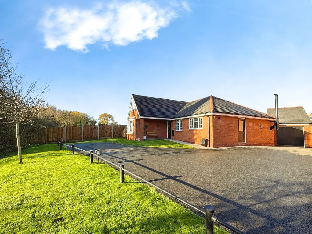 Property photo 1 of 31