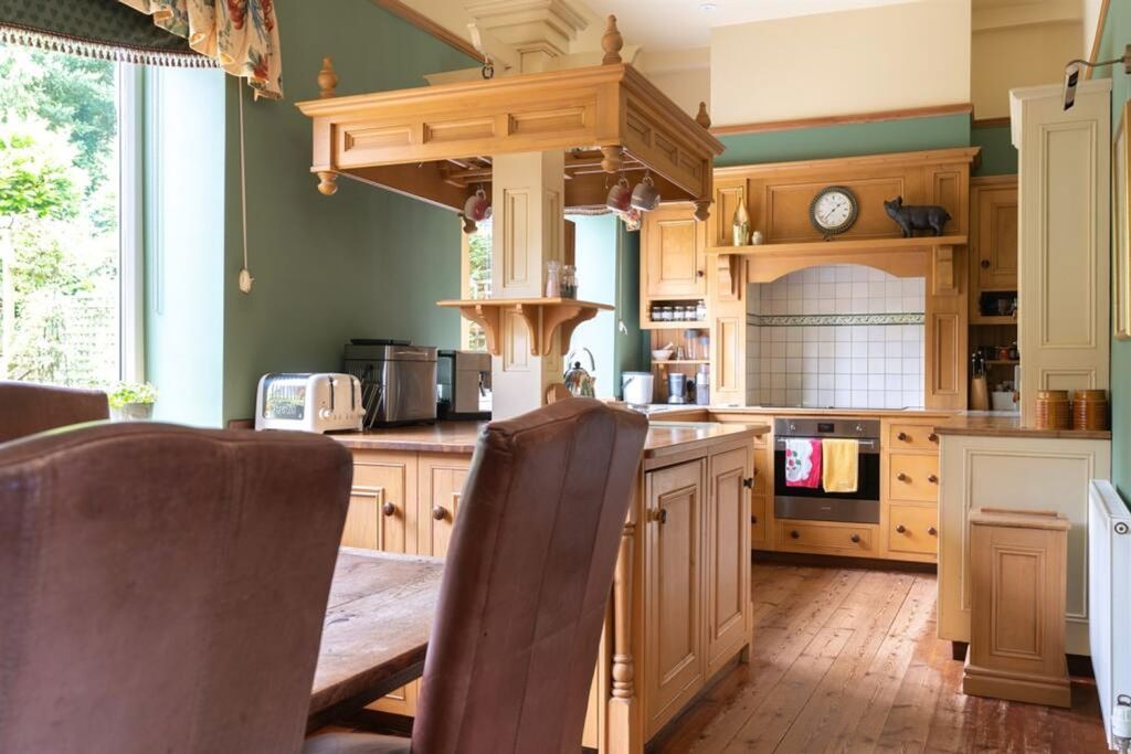 Additional image 10 of 4 bed town house for saleChunal, Glossop SK13