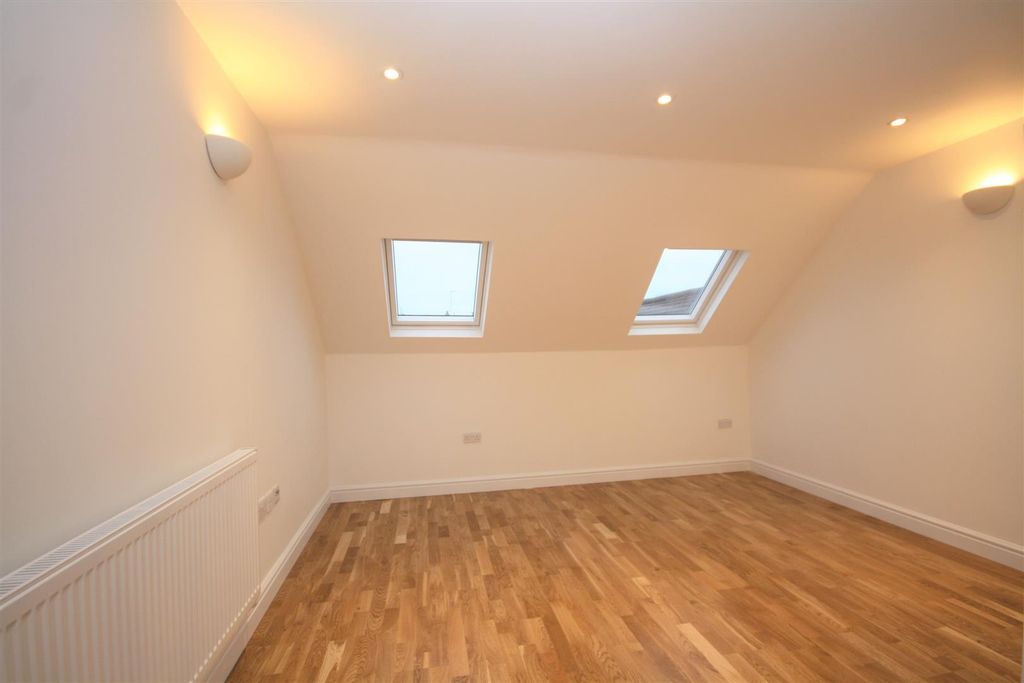 Property photo 3 of 7 Img_2368.Jpg