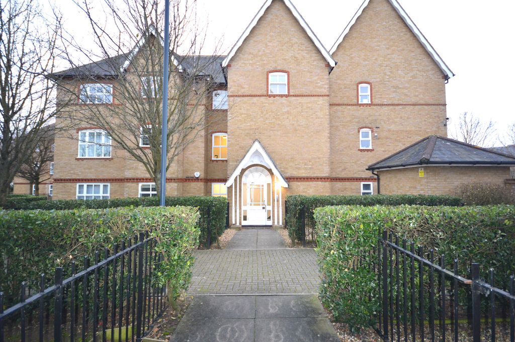Property photo 1 of 9