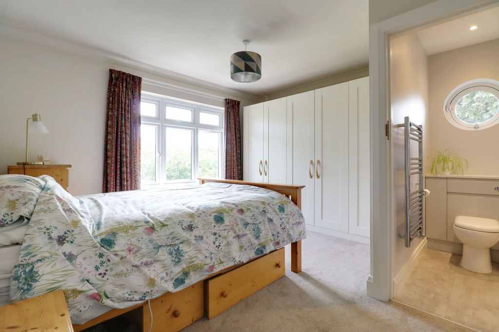 Additional image 21 of 5 bed detached house for saleWestcliff Gardens, Scunthorpe DN17