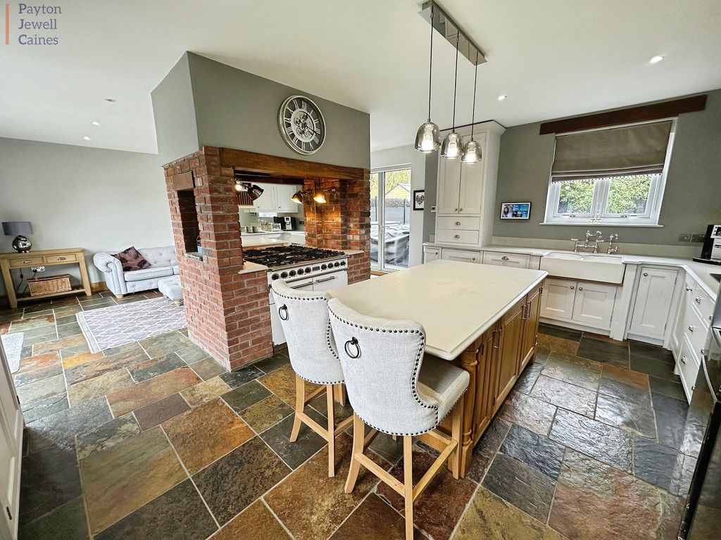 Property photo 3 of 22 Not Specified