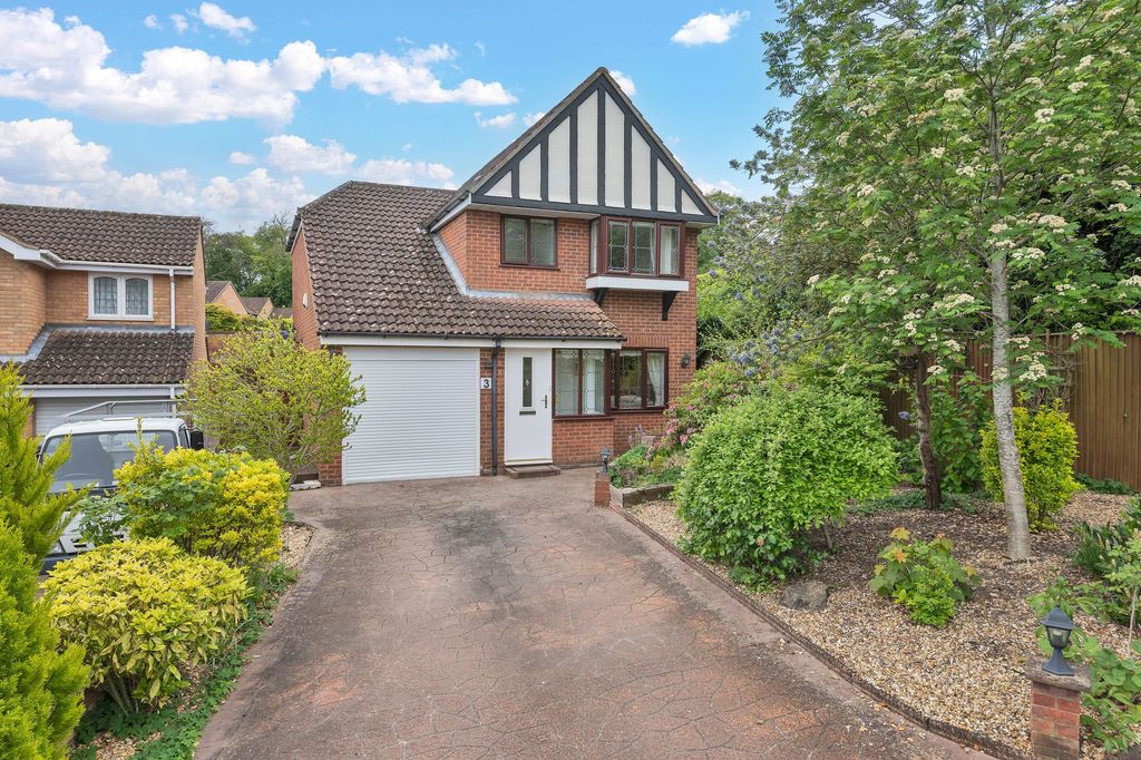 Property photo 1 of 19