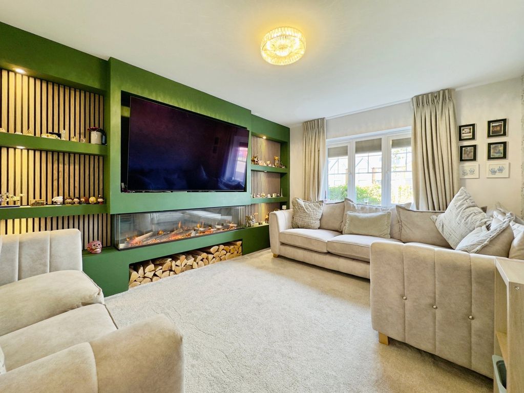 Property photo 3 of 51