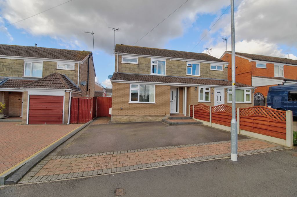 Property photo 1 of 23 Front