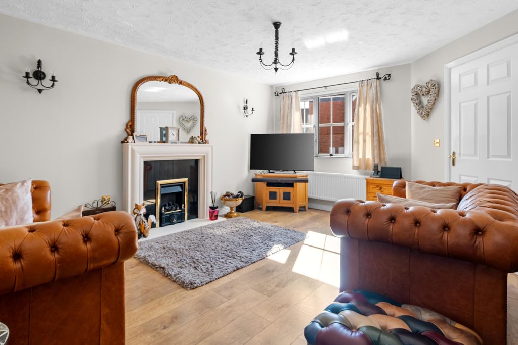 Property photo 2 of 20 Dscf0002