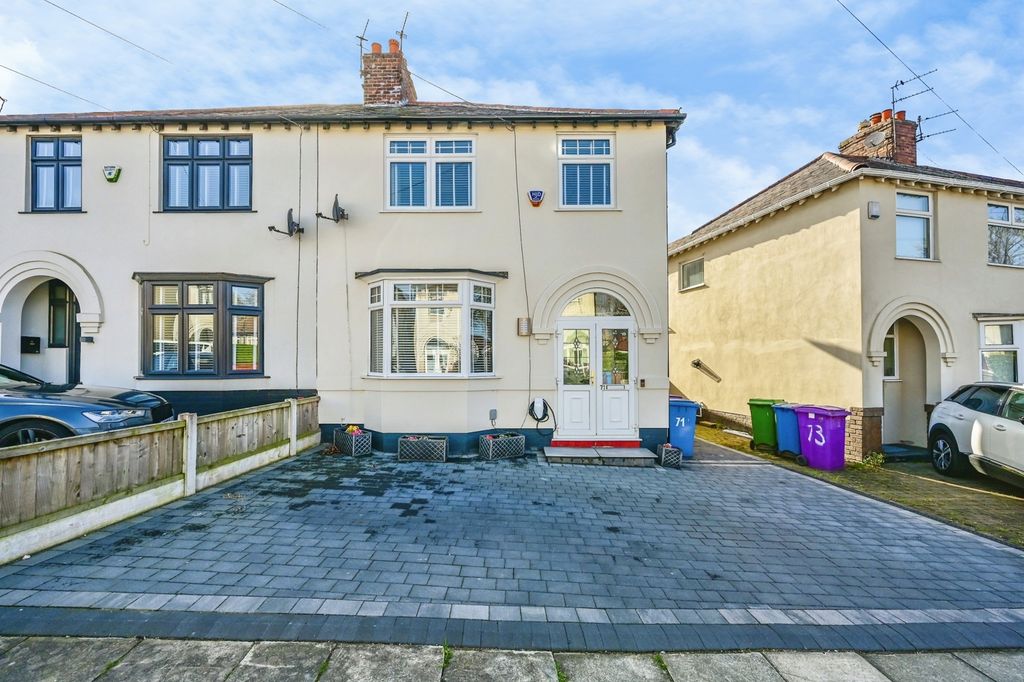 Property photo 1 of 28 Pbox-Img.Jpg