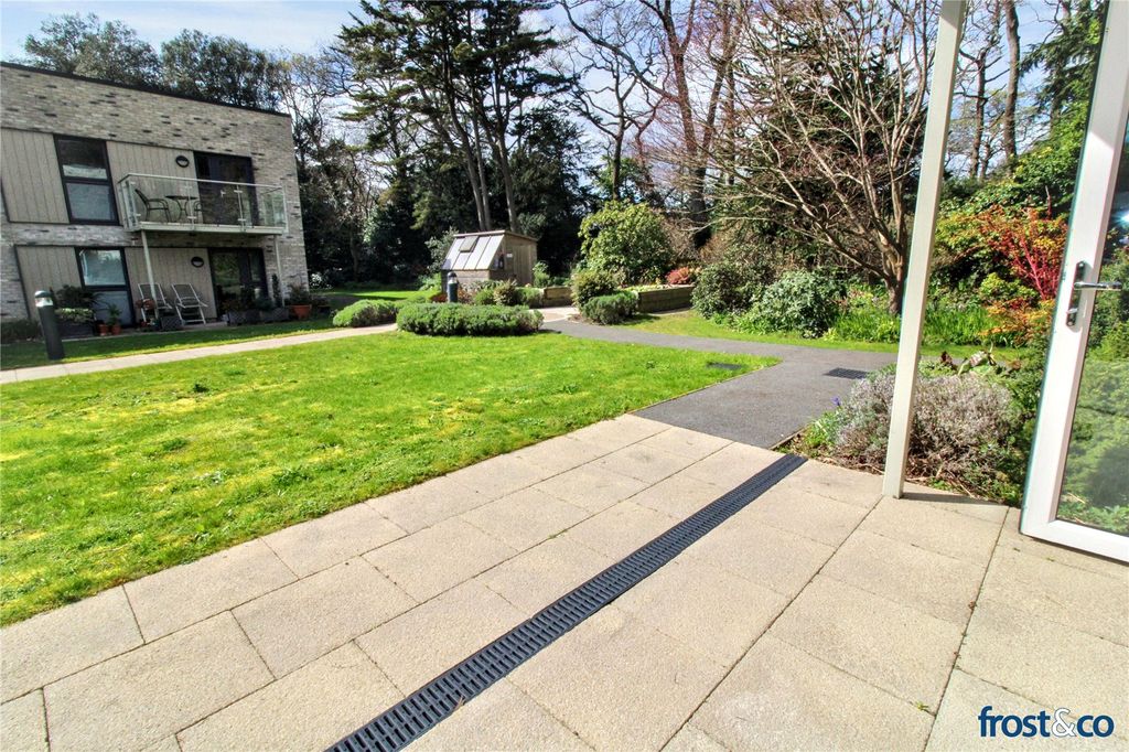 Property photo 3 of 26 Patio