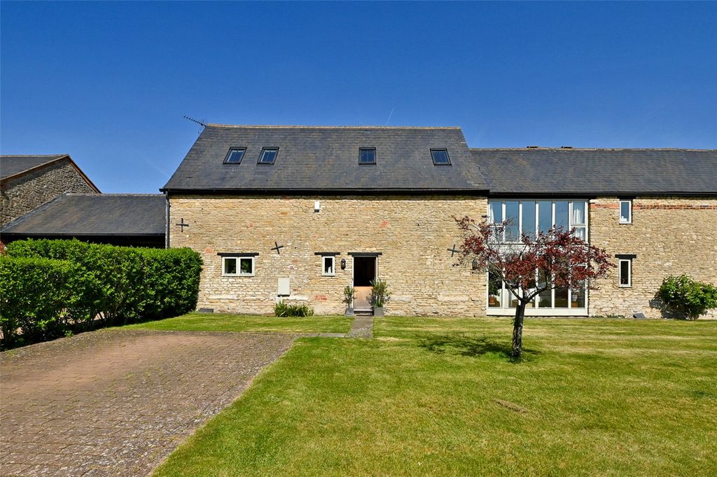 Property photo 1 of 9 Front Exterior