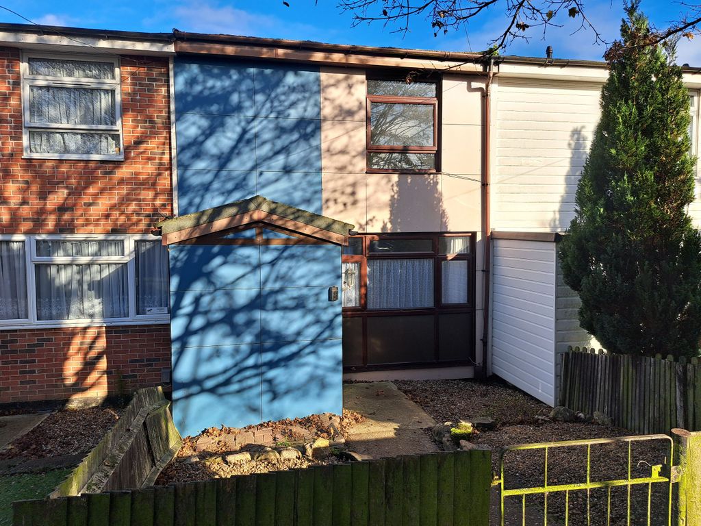 Property photo 1 of 9