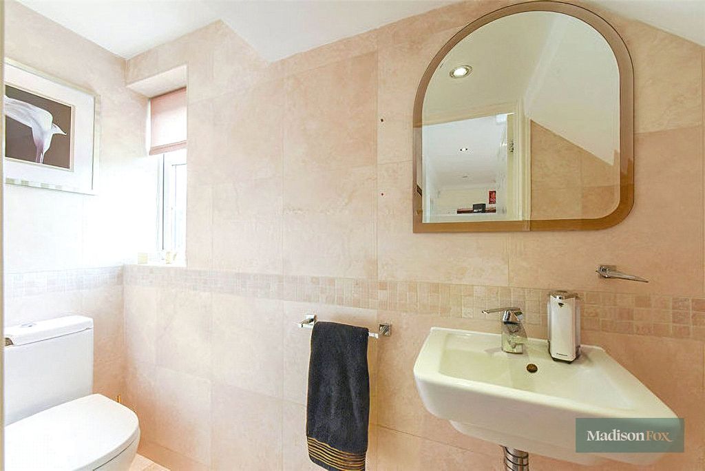 Additional image 17 of 5 bed property to rentTomswood Road, Chigwell, Essex IG7