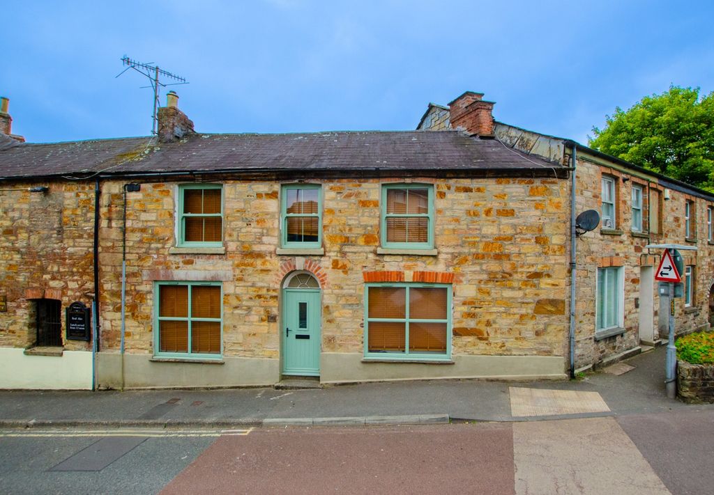 Property photo 1 of 14 16A Crockwell Street Tps 01208 74182-27