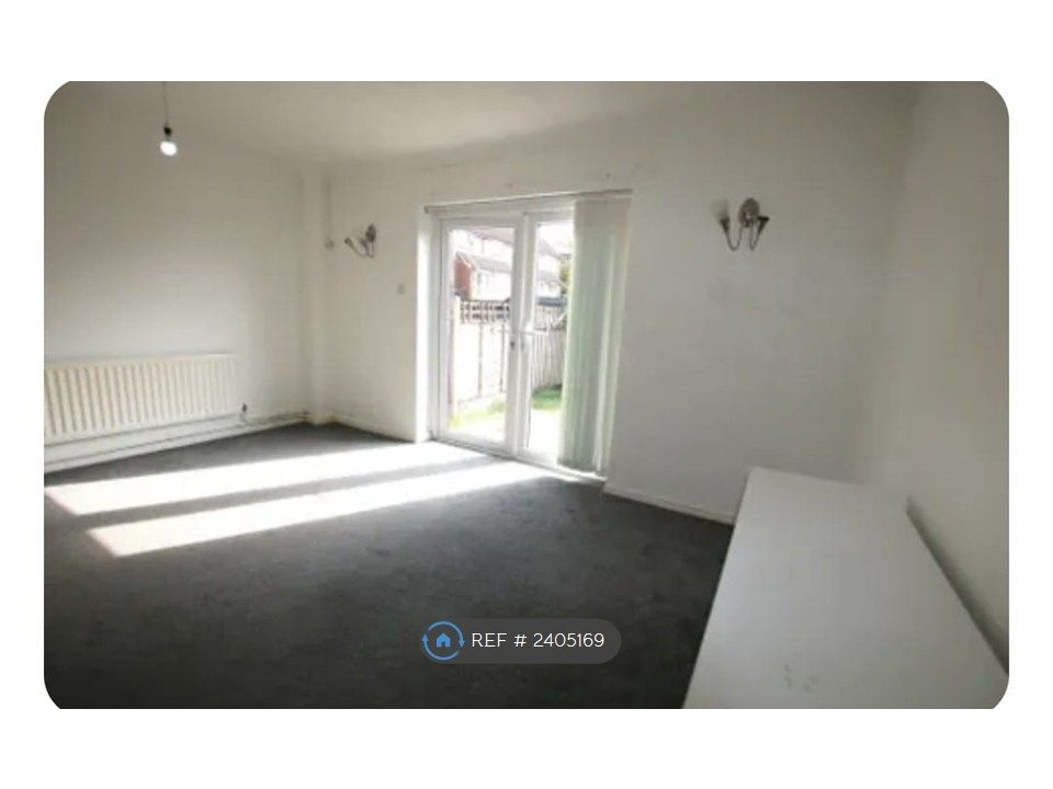 Property photo 2 of 7 Lounge