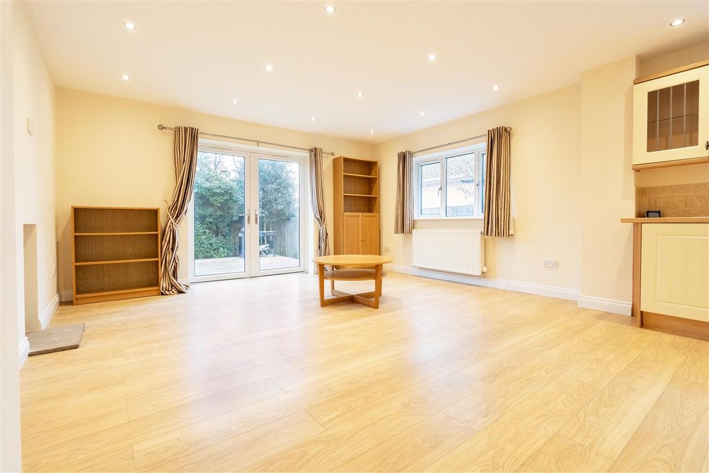 Property photo 3 of 10 Kitchen/Dining/Living Room