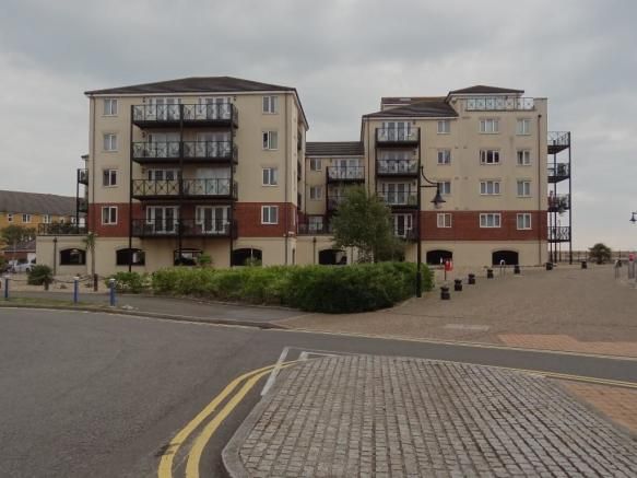 Property photo 1 of 11